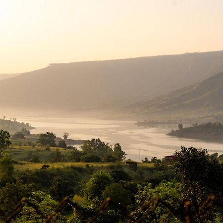Mysticstays Resort Wai المظهر الخارجي الصورة