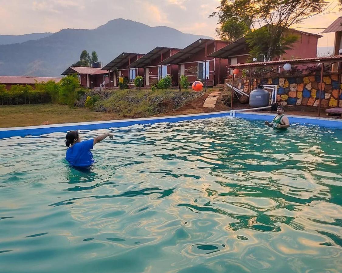 Mysticstays Resort Wai المظهر الخارجي الصورة