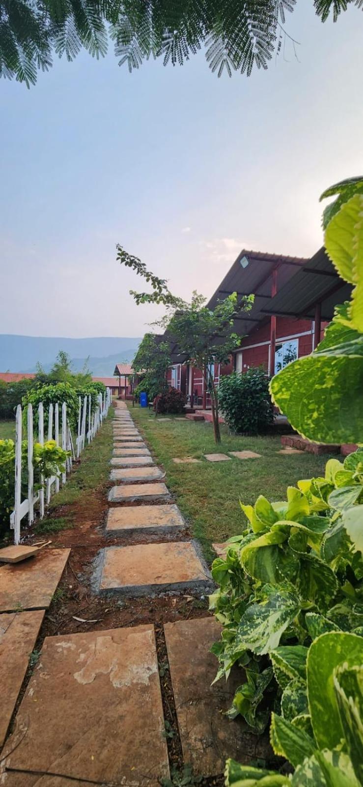 Mysticstays Resort Wai المظهر الخارجي الصورة