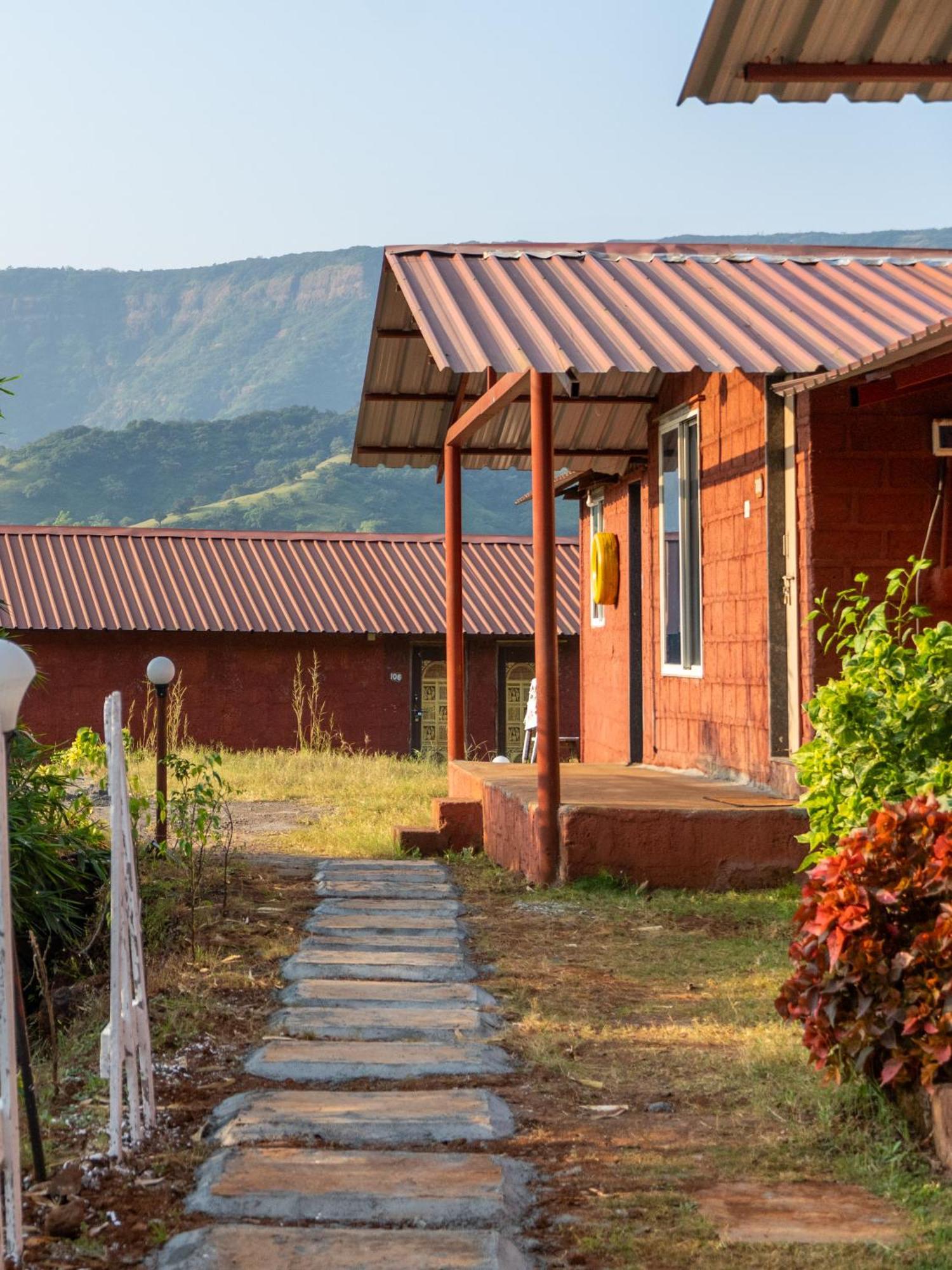 Mysticstays Resort Wai المظهر الخارجي الصورة