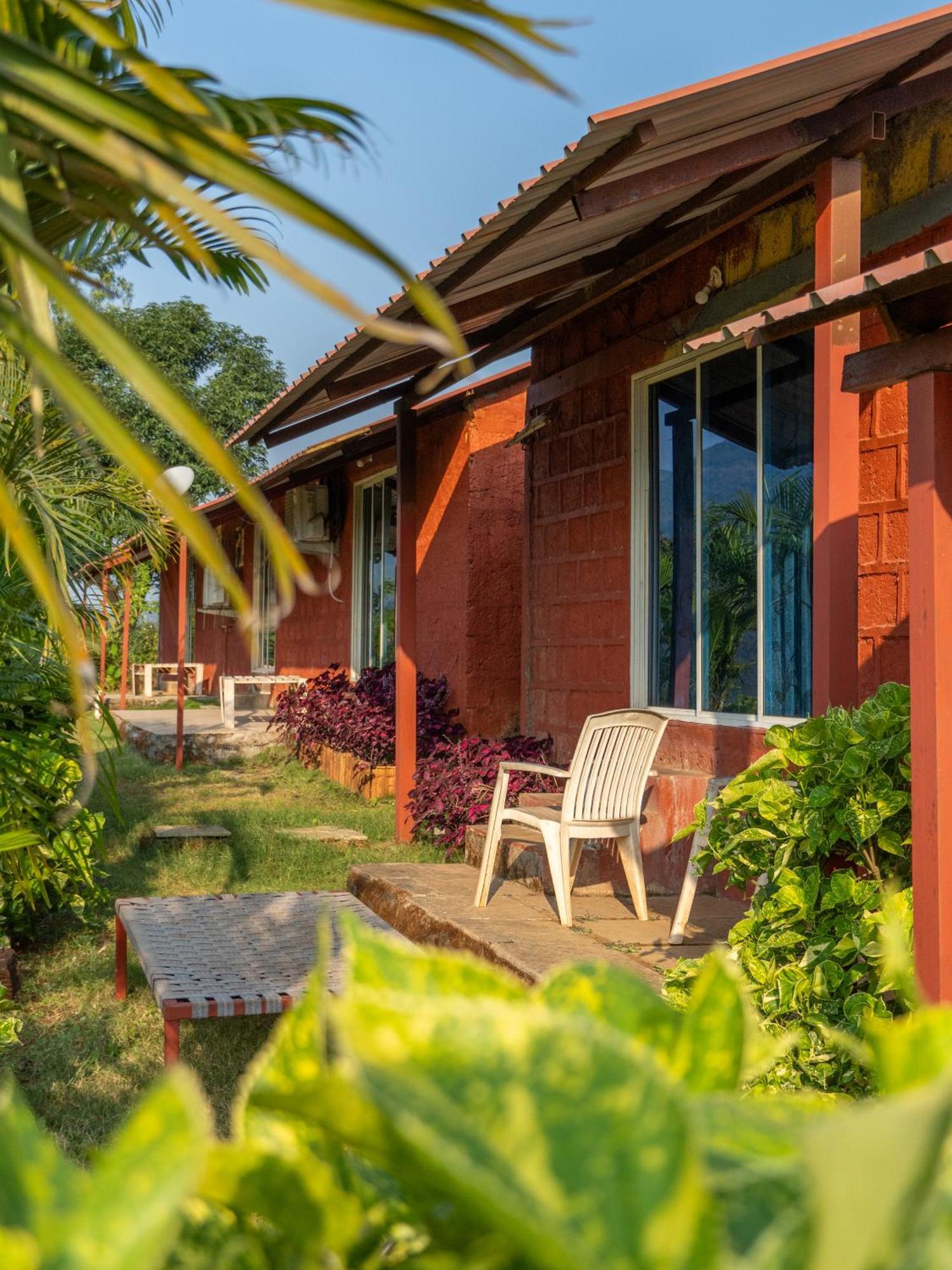 Mysticstays Resort Wai المظهر الخارجي الصورة