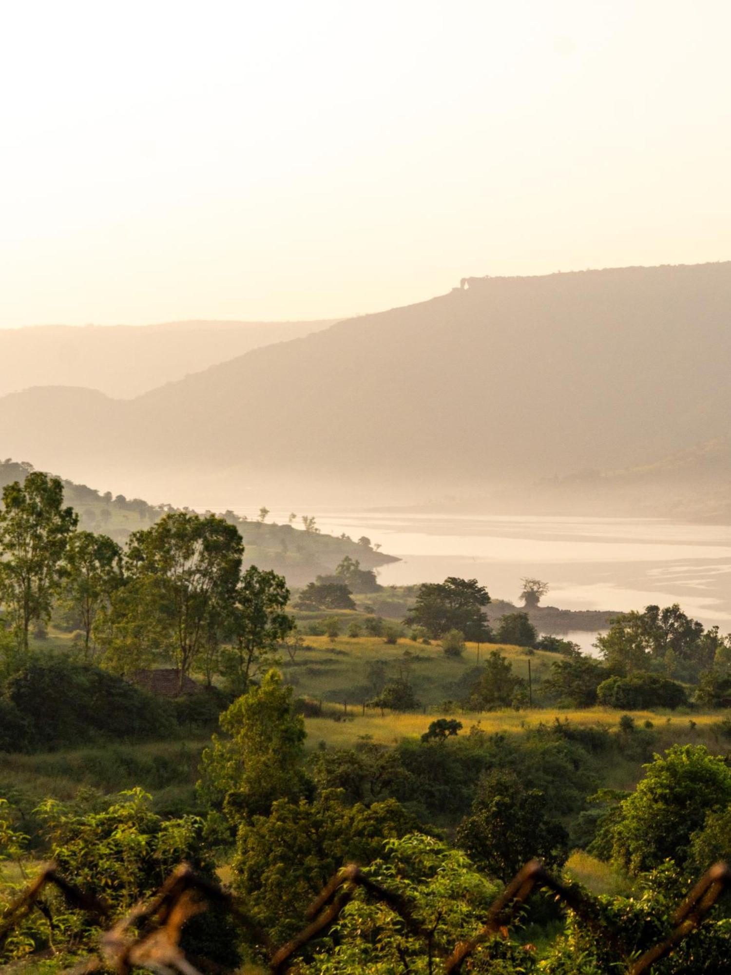 Mysticstays Resort Wai المظهر الخارجي الصورة