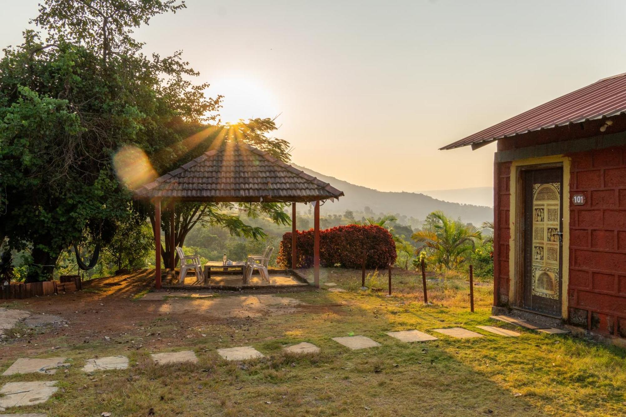 Mysticstays Resort Wai المظهر الخارجي الصورة